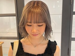 グレージュ