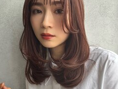 小顔見えが叶うレイヤーカット♪