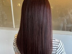 水素カラーでうるツヤ髪へ♪パサつき・広がり対策に