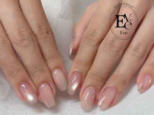 ナチュラル春ネイル