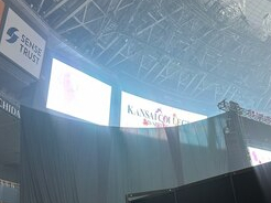 関西コレクション　ヘアメイクのお仕事＾＾